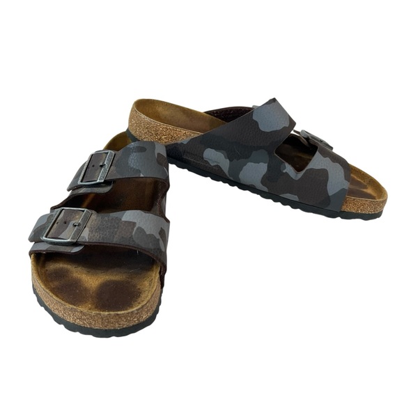Birkenstock Camo Arizona Sandals Men’s Size 43 or 10 - Picture 1 of 7